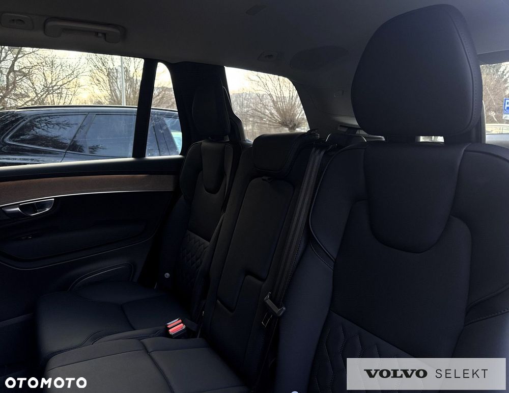 Volvo XC 90 - 30