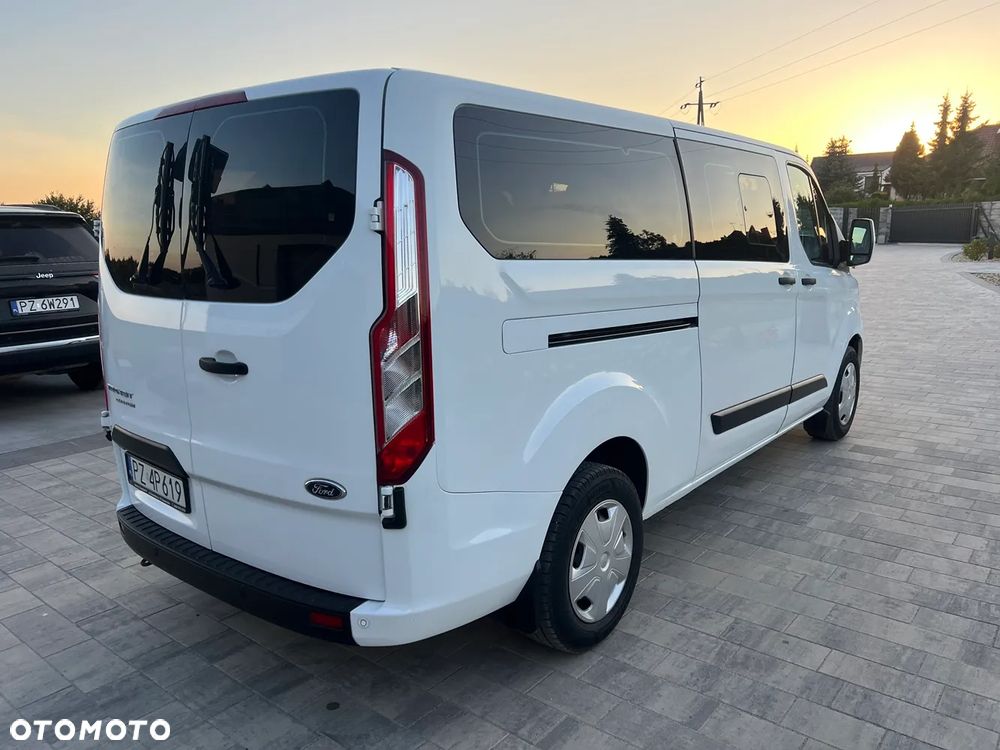 Ford Transit Custom - 11