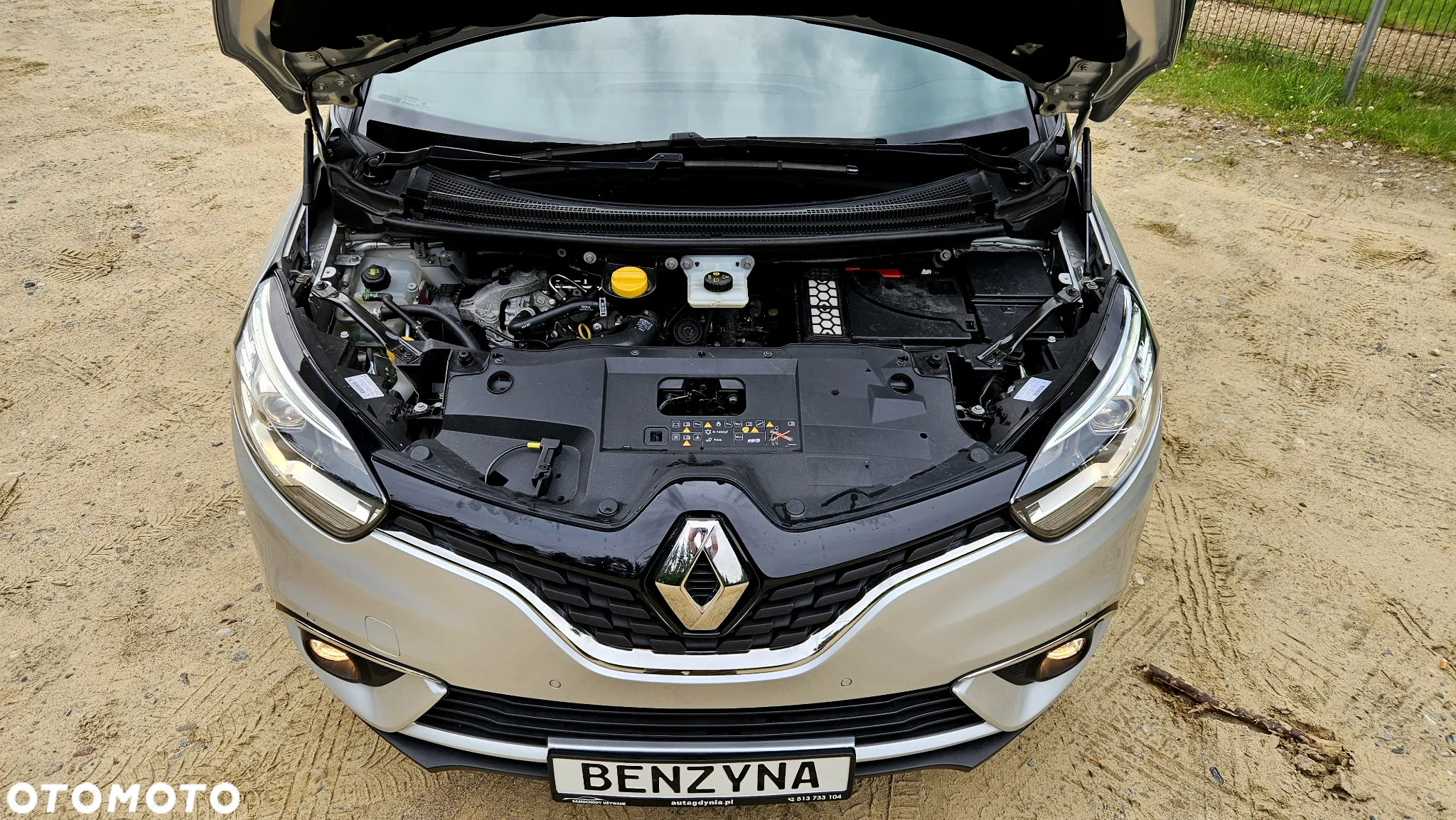 Renault Scenic 1.3 TCe FAP Zen - 13