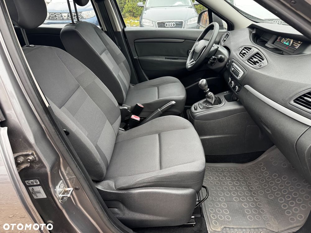 Renault Scenic 1.6 16V Expression - 30