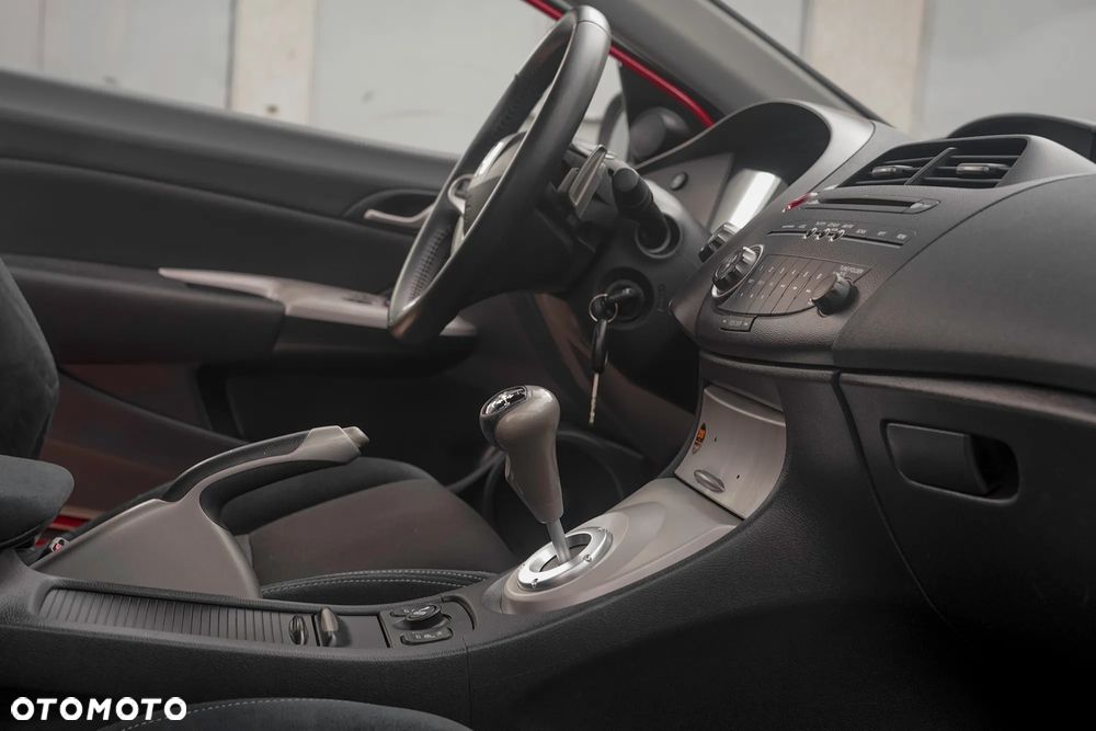 Honda Civic 1.8 TypeS + i-SHIFT - 35