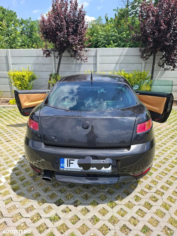 Alfa Romeo GT 1.9 JTD M-Jet Collezione - 8
