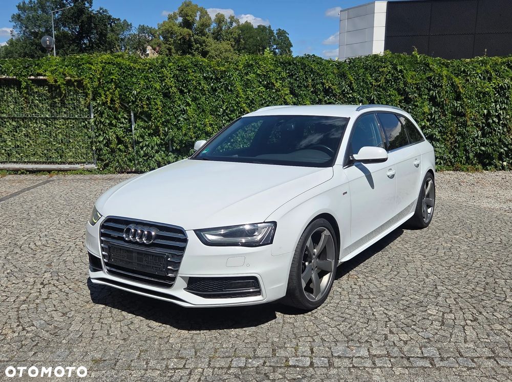 Audi A4 Avant - 2