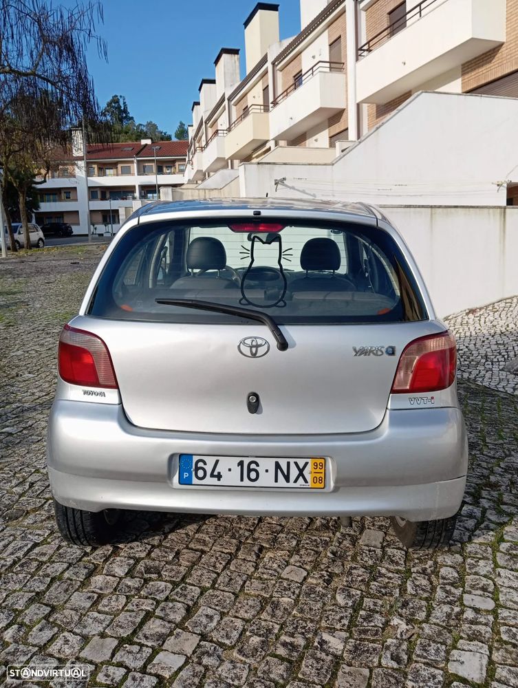Toyota Yaris 1.0 Terra DA+ABS+CD+AC - 4