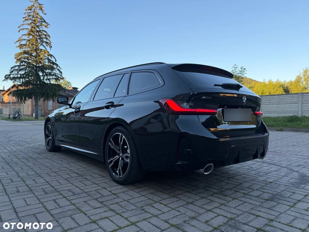 BMW Seria 3 330i xDrive M Sport - 5