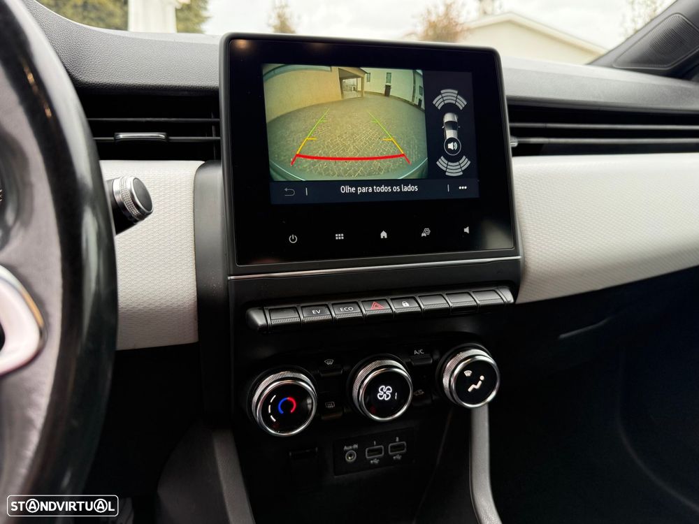 Renault Clio 1.6 E-Tech Intens - 16