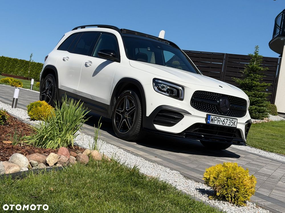 Mercedes-Benz GLB 200 4-Matic AMG Line 8G-DCT - 21