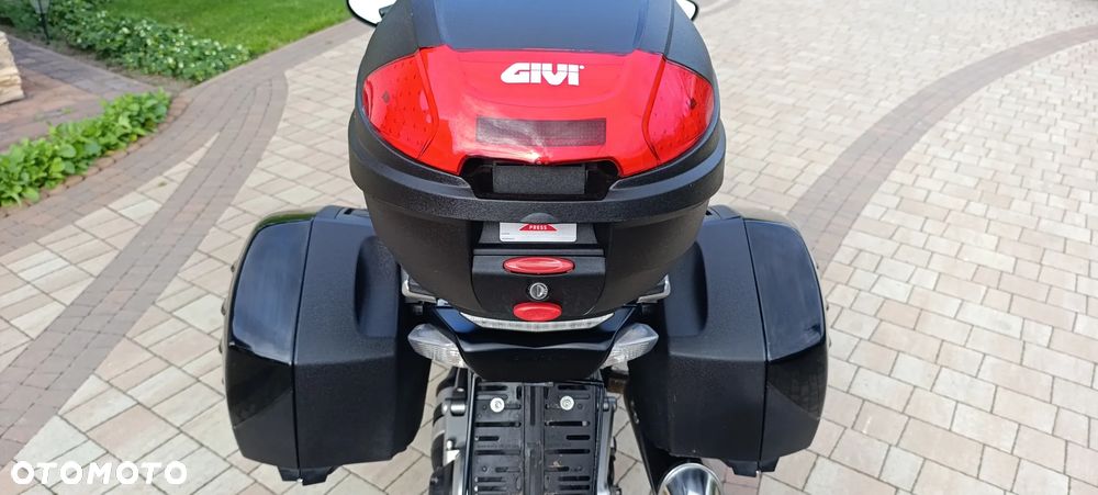 Kawasaki GTR - 32