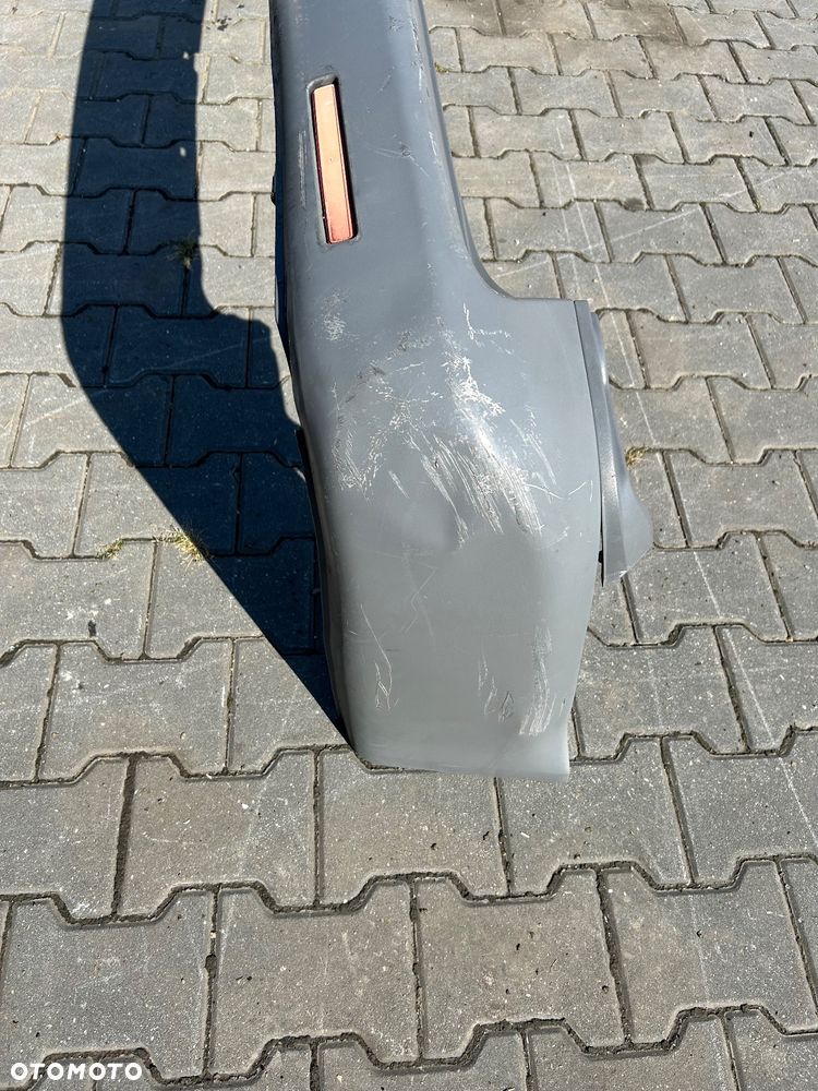 Volkswagen T5 zderzak tył tylny - 9
