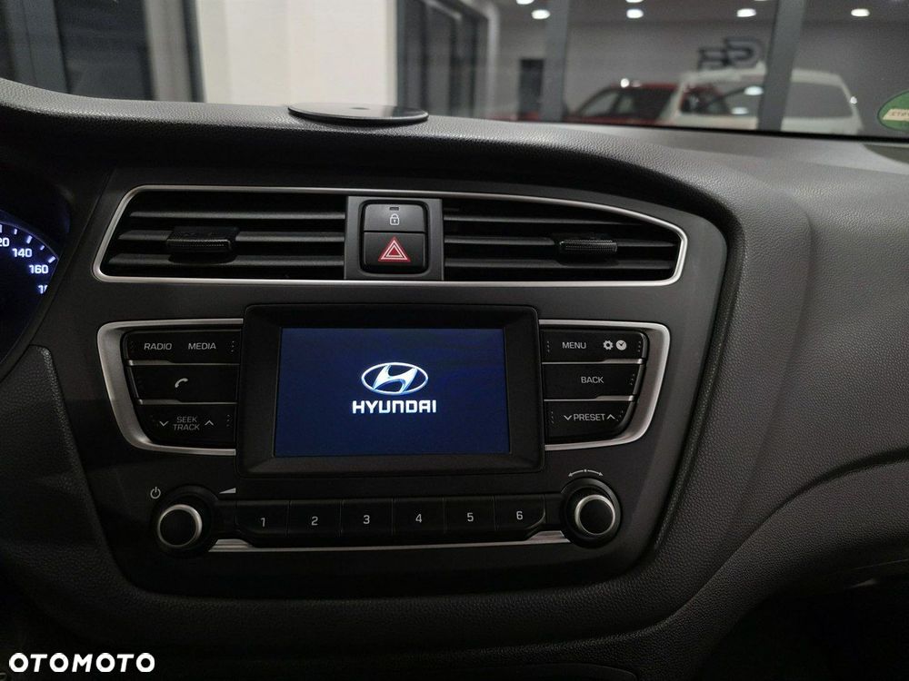 Hyundai i20 blue 1.4 Active Select - 20