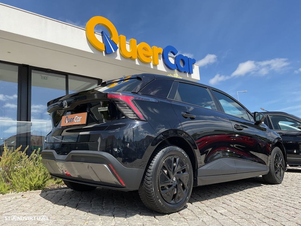 MG MG4 51 kWh Standard - 11