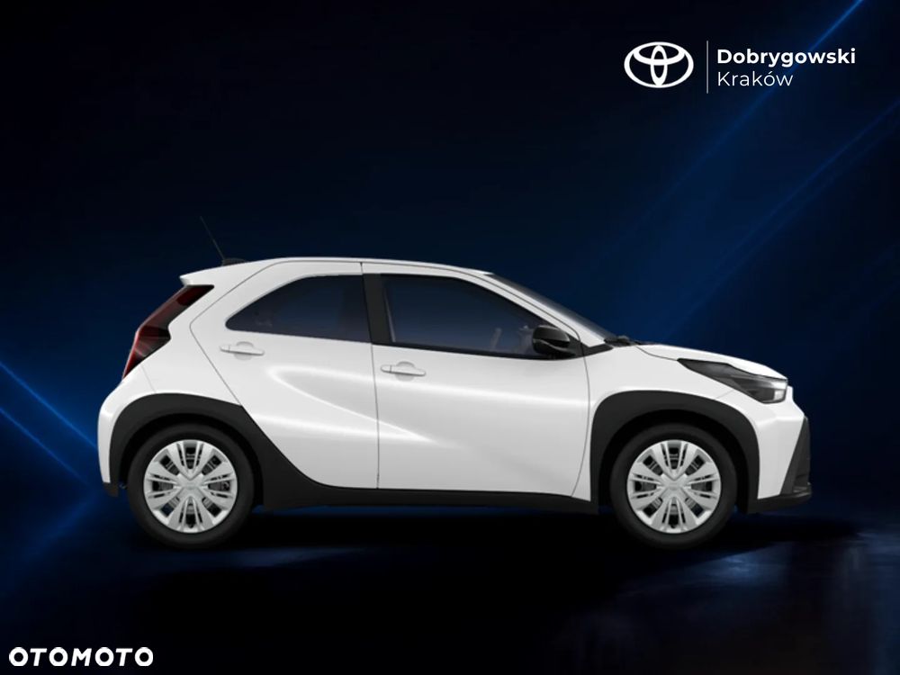 Toyota Aygo X Hybrid 1.5 Active e-CVT - 5