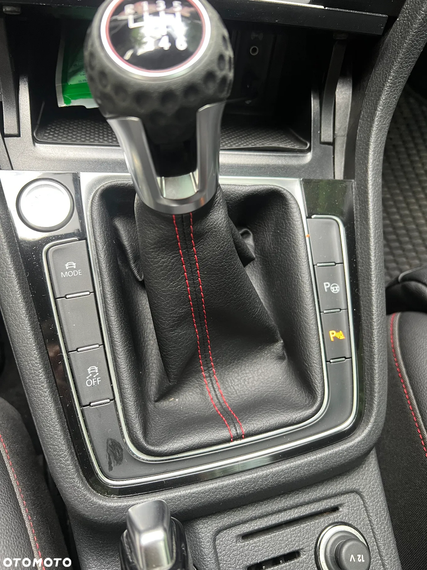 Volkswagen Golf VII 2.0 TSI BMT GTI - 25