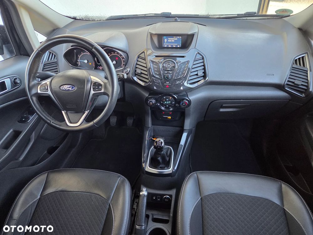 Ford EcoSport - 9