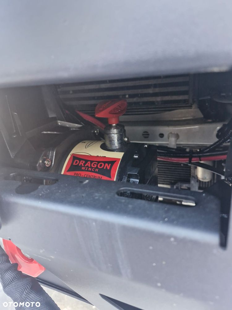 Toyota Hilux 4x4 Double Cab Autm S&S Executive - 13