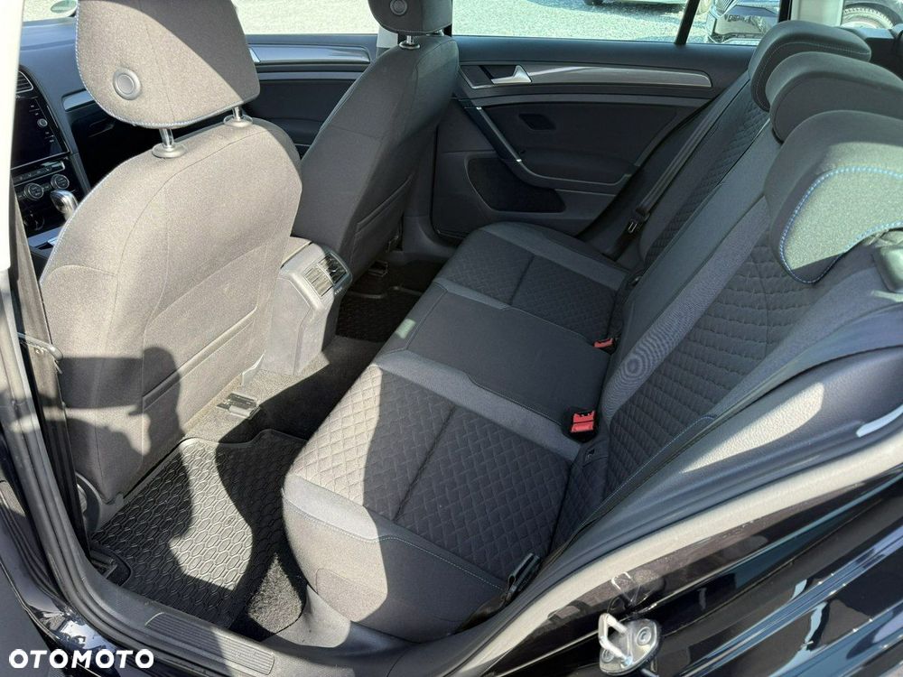 Volkswagen Golf Variant 1.6 TDI SCR DSG Join - 14