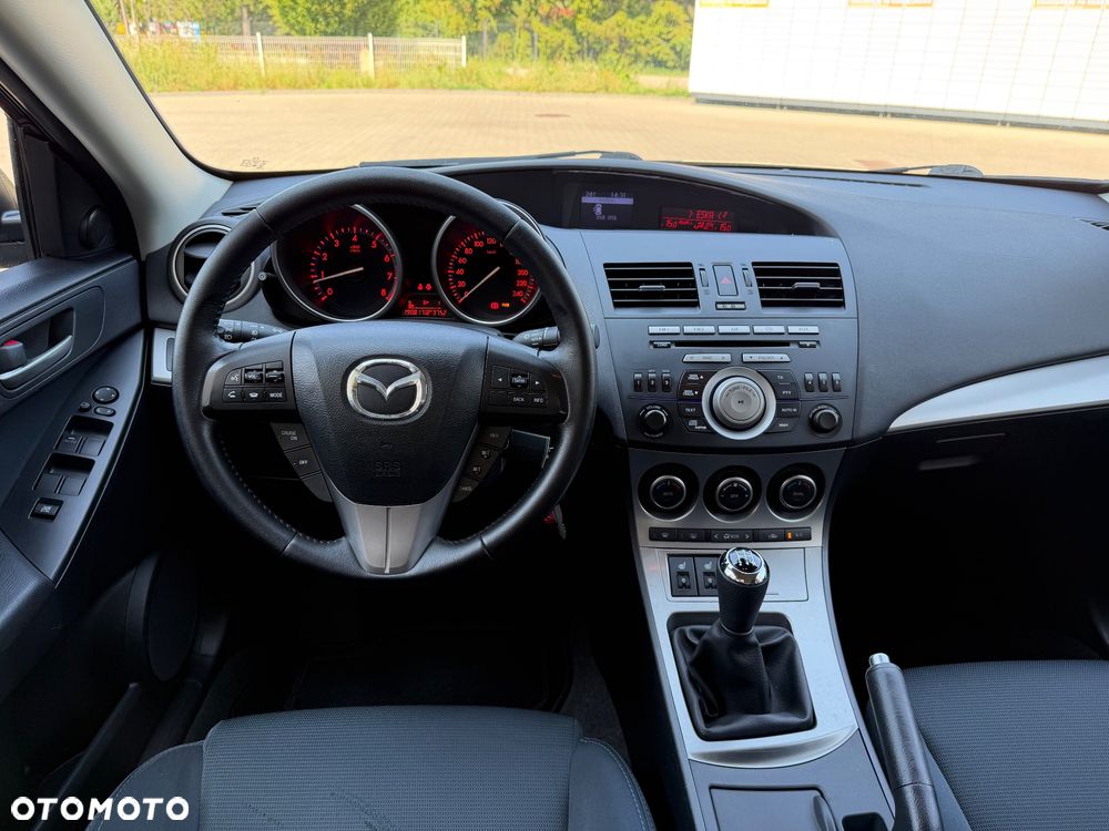 Mazda 3 1.6 Sport Active - 11
