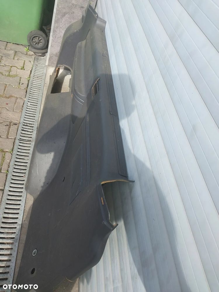 Boczki tapicerki tył vw t5 t6 wersja długa - 16