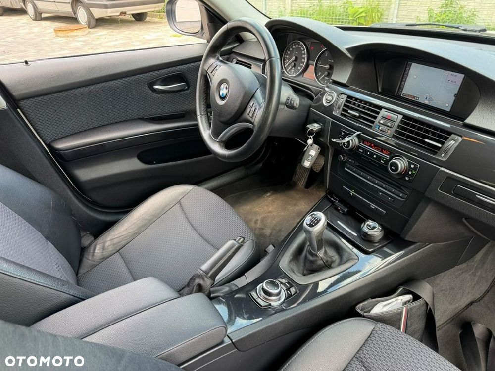 BMW Seria 3 - 10