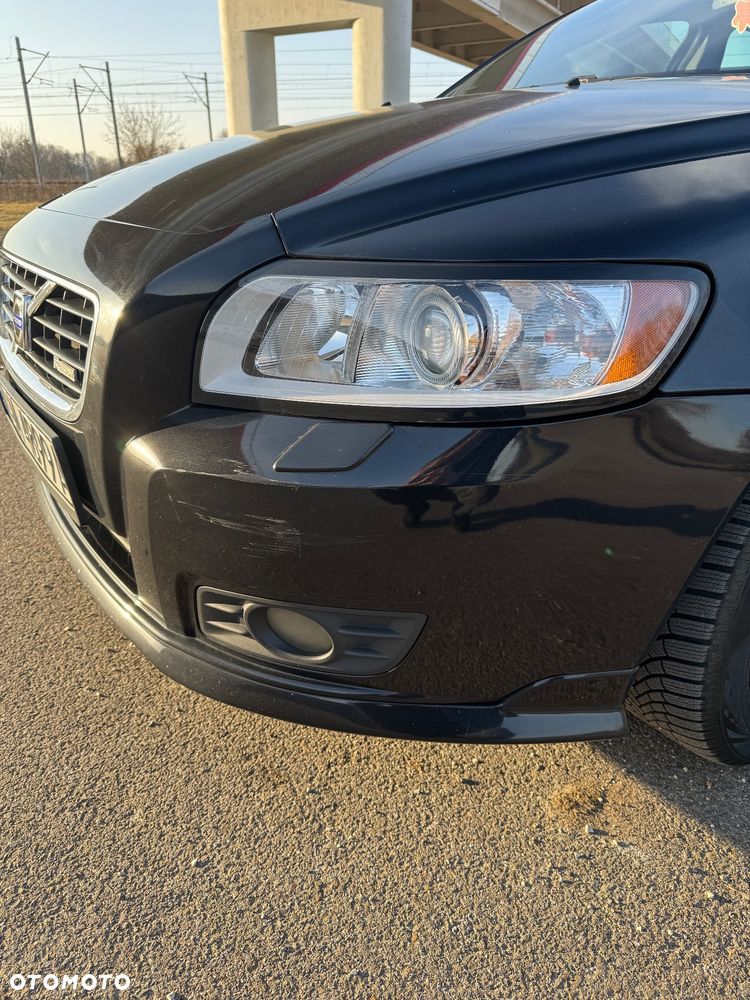 Volvo V50 2.0D R-Design Momentum - 19