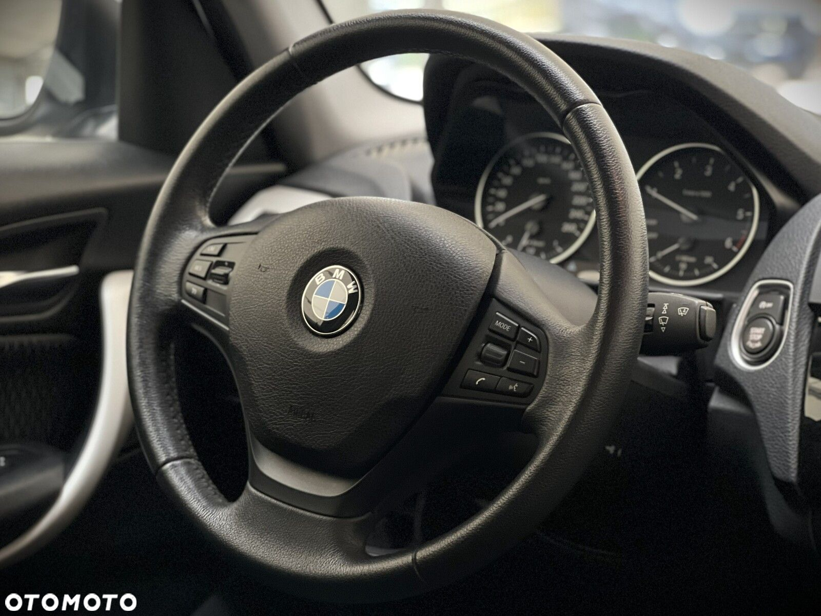 BMW Seria 1 - 12