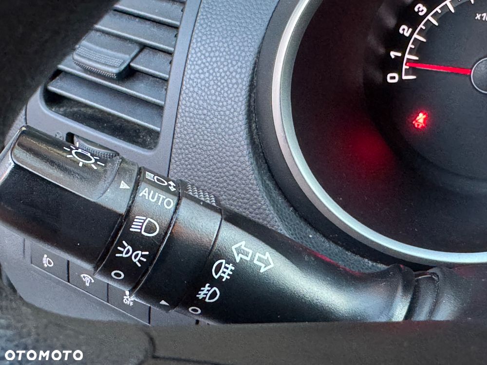 Kia Venga 1.6 M - 11