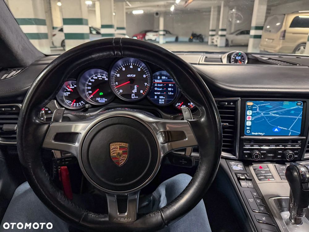 Porsche Panamera GTS PDK - 17