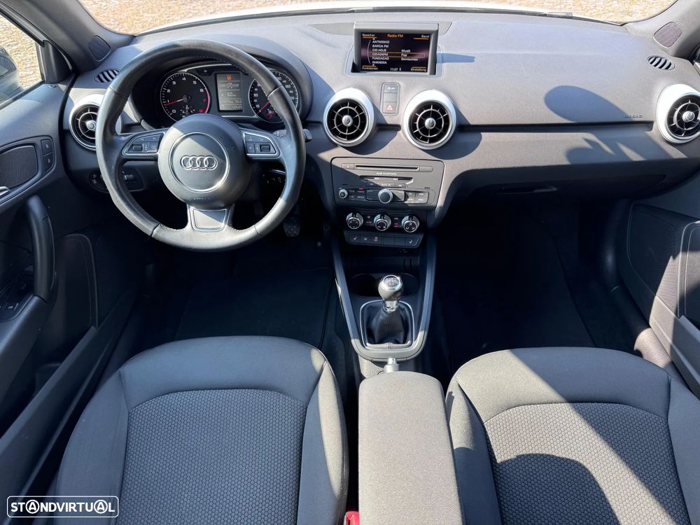 Audi A1 1.2 TFSI S-line - 30