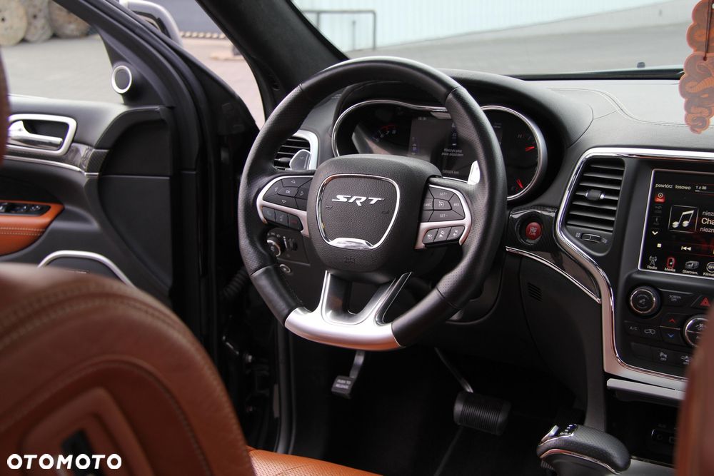 Jeep Grand Cherokee 6.4 V8 SRT8 - 15