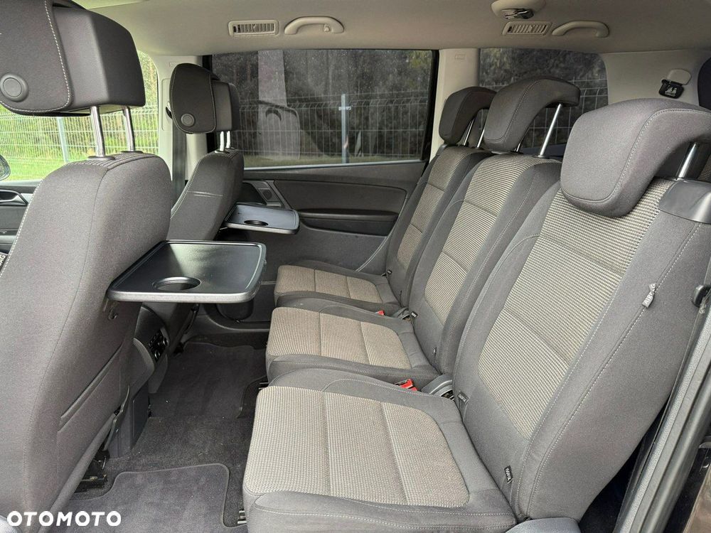 Volkswagen Sharan - 10