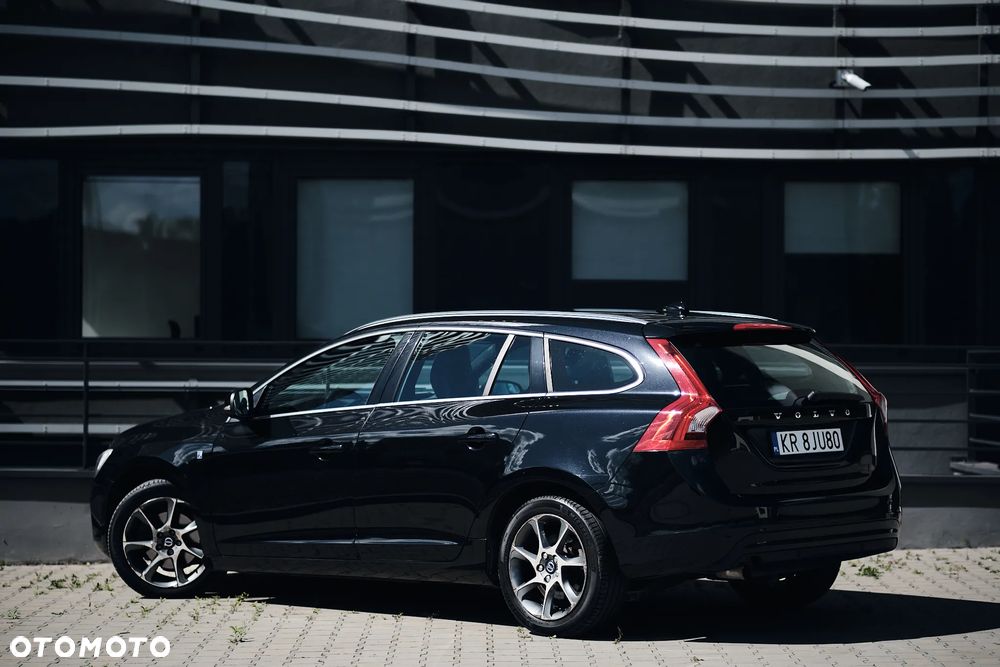 Volvo V60 D2 Ocean Race - 6