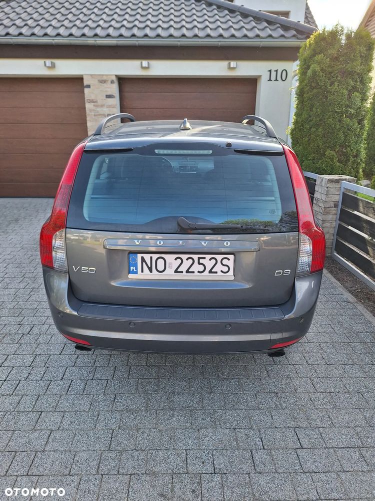 Volvo V50 D3 Momentum - 7