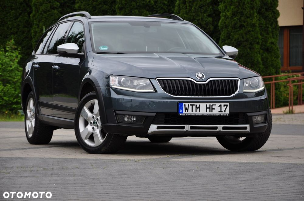 Skoda Octavia 2.0 TDI 4x4 DSG Scout - 11