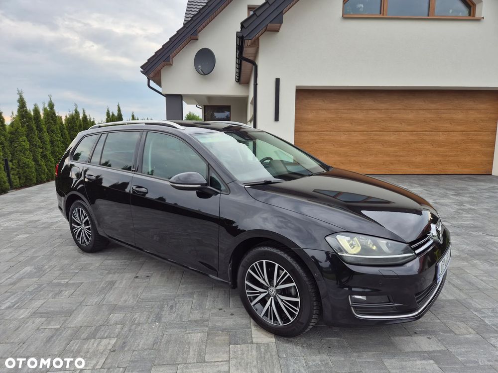 Volkswagen Golf 1.6 TDI BlueMotion Technology Allstar - 39