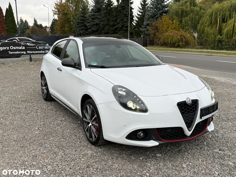 Alfa Romeo Giulietta 2019 photo 2