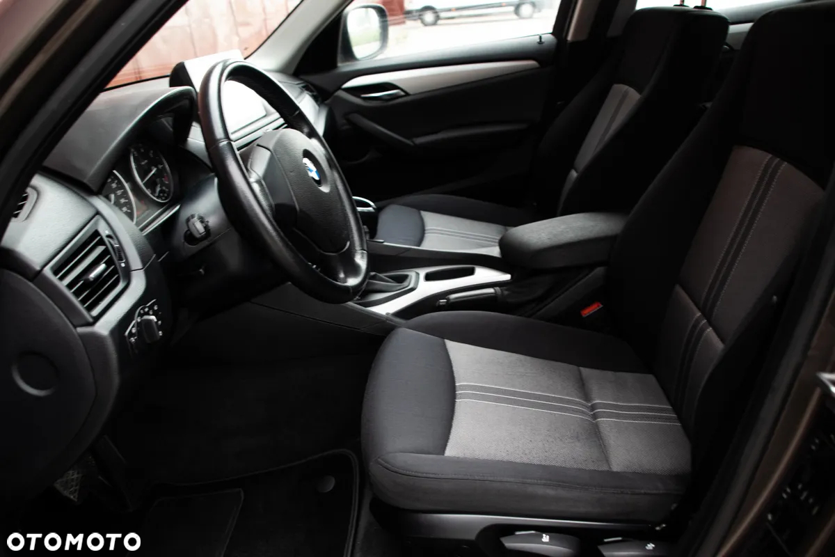 BMW X1 - 12