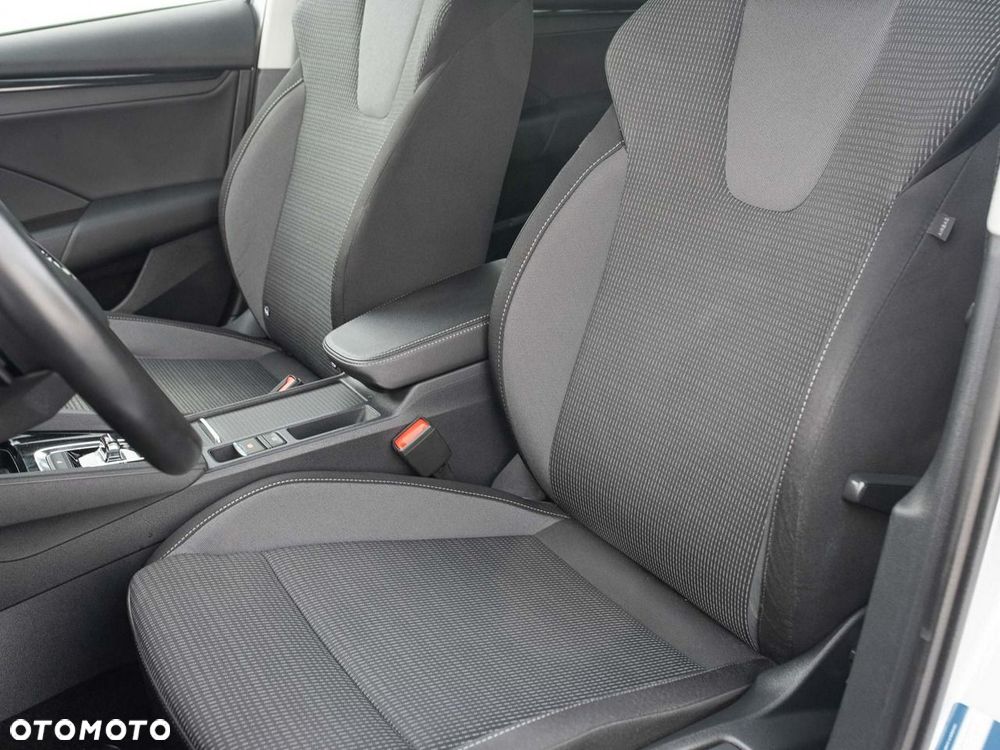 Skoda Octavia 1.5 TSI e-Tec Ambition DSG - 12