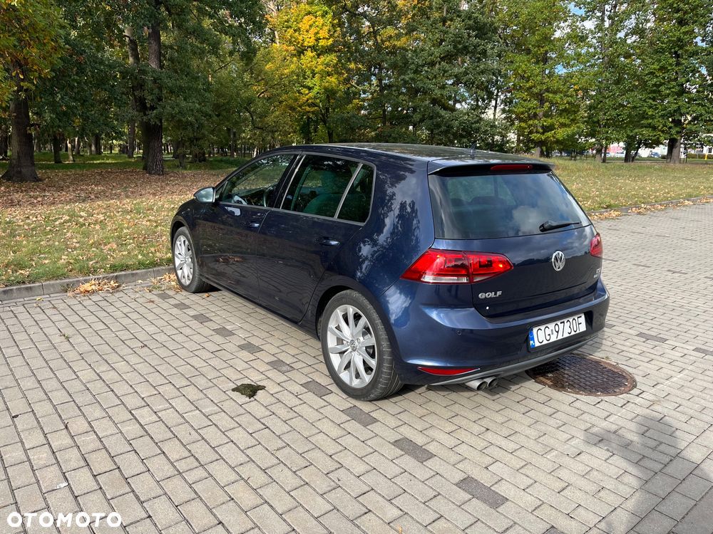 Volkswagen Golf 2013 photo 2