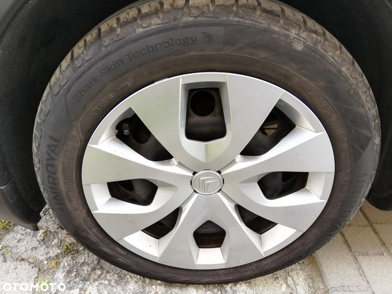 Citroën C4 Cactus - 32