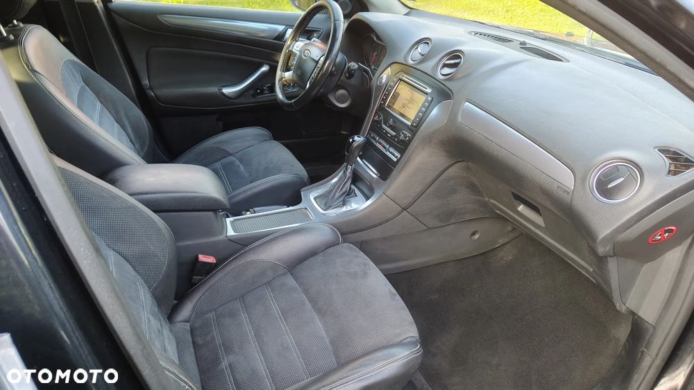 Ford Mondeo 2.0 TDCi Titanium - 14