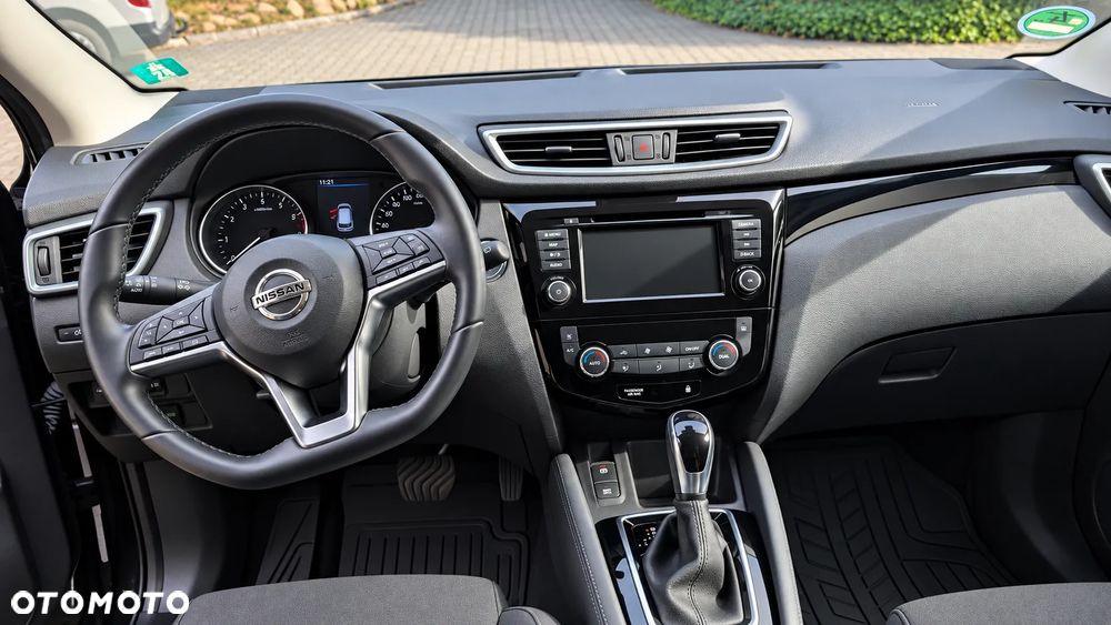 Nissan Qashqai 1.3 DIG-T N-Style DCT - 5