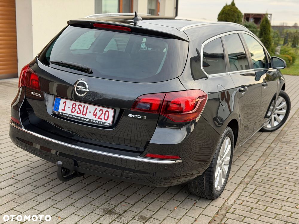 Opel Astra 1.6 CDTI Cosmo - 23