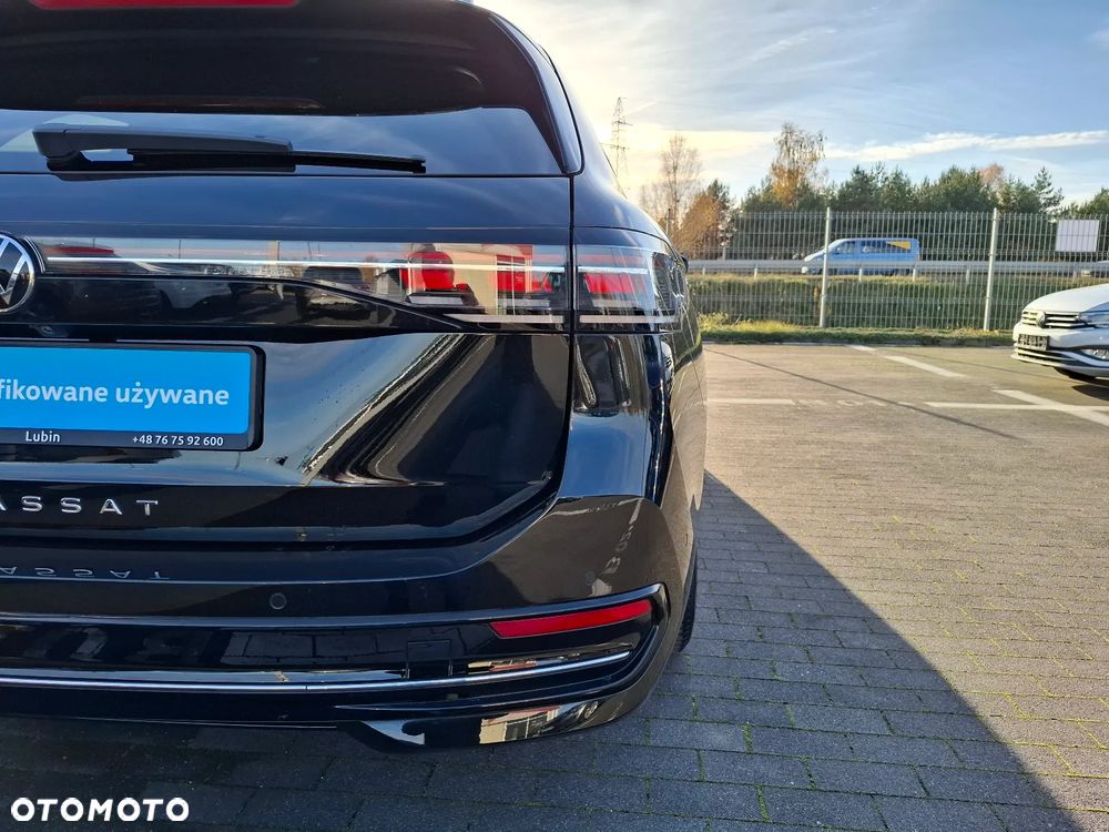 Volkswagen Passat Variant 2.0 TDI SCR DSG Elegance - 36