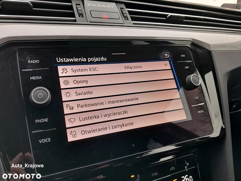 Volkswagen Passat 2.0 TSI Business DSG - 16