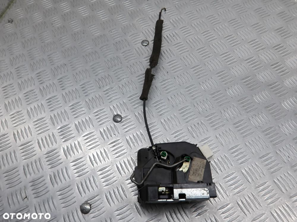 LAND ROVER FREELANDER I ZAMEK DRZWI PRAWY LEWY TYŁ - 2