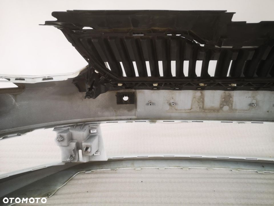 SKODA FABIA III 14- 6V0 NA SPRYSKI + 4 x PDC ZDERZAKA PRZEDNI PRZÓD NR AUKCJI NZ399 - 20