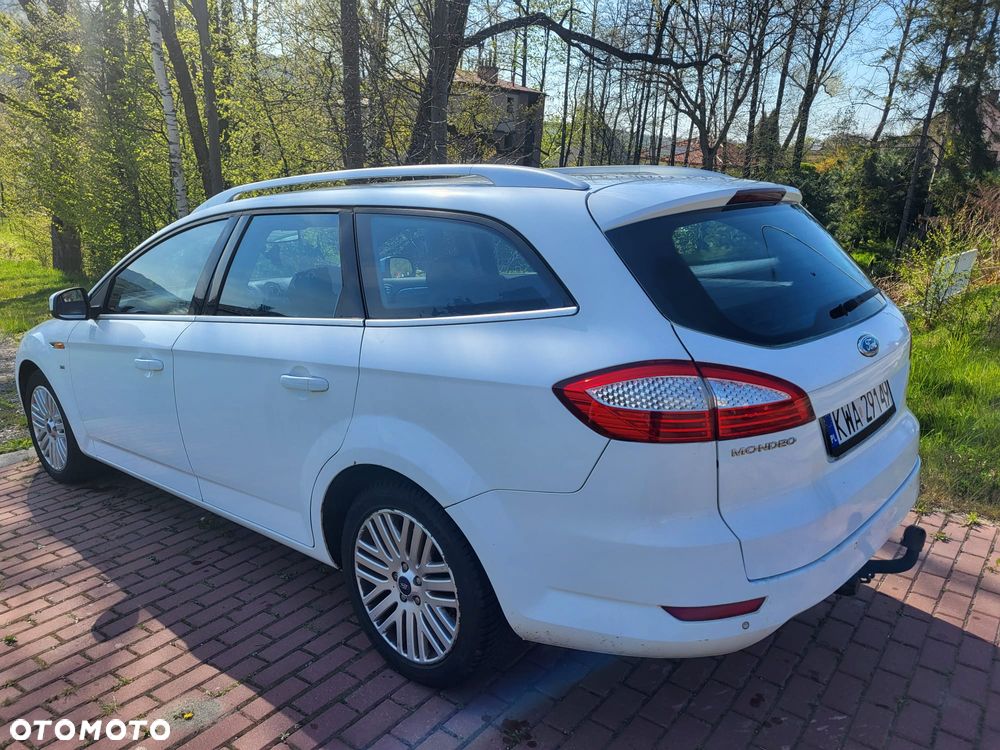 Ford Mondeo - 4