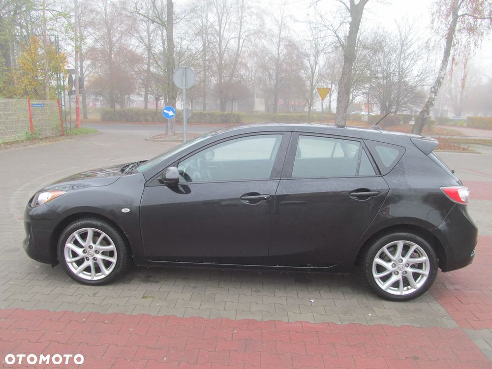 Mazda 3 1.6 Exclusive + - 7