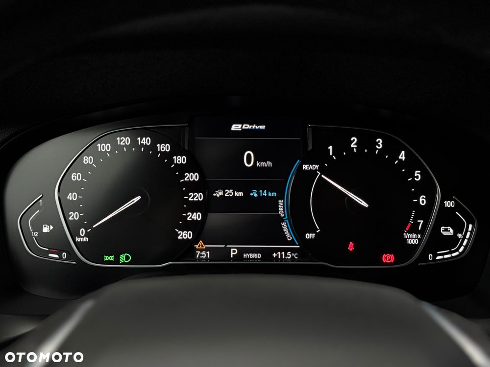 BMW X3 xDrive30e - 21