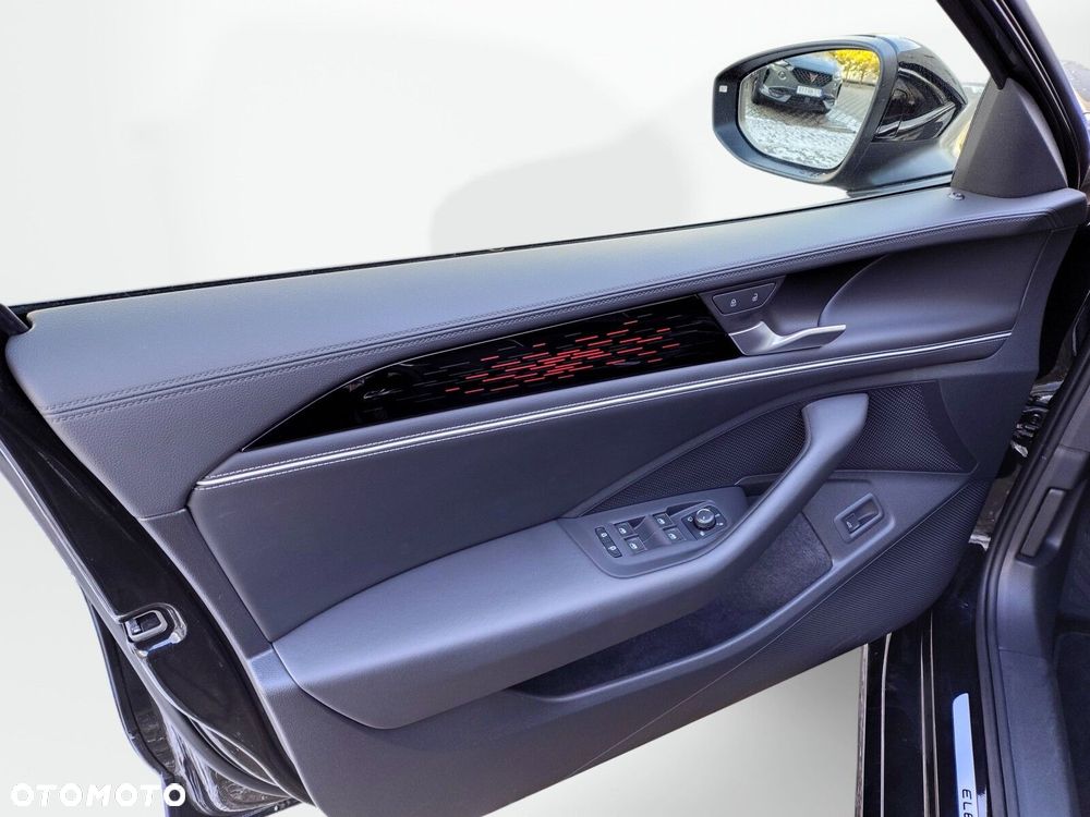 Volkswagen Passat Variant 2.0 TDI EVO Elegance DSG - 10